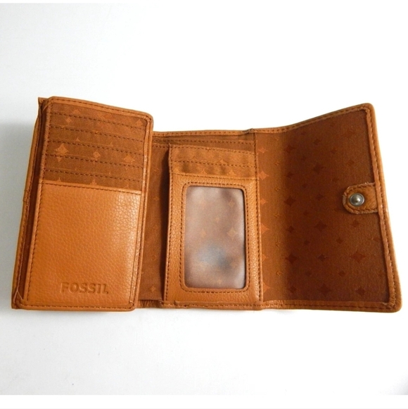 Fossil Maddox Striped Leather Wallet - Picture 5 of 5